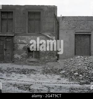 Maueransichten Berlin Bernauer Straße - Berlin Wall Bernauer Street Stock Photo