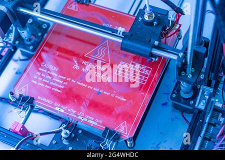 close up 3d printer conduct experiments in school Stock Photo