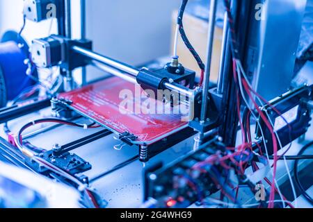 close up 3d printer conduct experiments in school Stock Photo