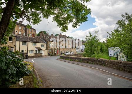 Hinchliffe Mill near Holmfirth, West Yorkshire, England. A village of old stone cottages used in filming of comedy 'Last of the Summer Wine' Stock Photo