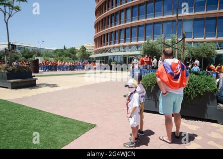 Seville, Spain. 23rd June, 2021. Slovaks fans in front of the hotel of the Spanish national team. (Photo by Ángel García Martos/Pacific Press) Credit: Pacific Press Media Production Corp./Alamy Live News Stock Photo