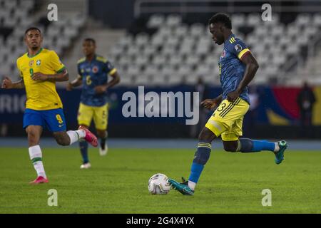 Rio De Janeiro, Brazil. 23rd June, 2021. Action during the CONMEBOL Copa America 2021 football match between Brazil v Columbia at the Estadio Nilton Santos in Rio de Janeiro, Brazil. Credit: SPP Sport Press Photo. /Alamy Live News Stock Photo