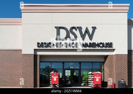 MADISON, WI,USA -  JUNE 18, 2021 -  DSW retail shoe store exterior and trademark logo. Stock Photo