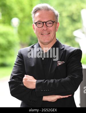 Stuttgart, Germany. 25th June, 2021. Marc- Oliver Hendriks, managing director of the Staatstheater Stuttgart, recorded at the presentation of the plans for the new season. Credit: Bernd Weissbrod/dpa/Alamy Live News Stock Photo