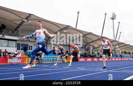 Manchester, UK. 25th June, 2021. MANCHESTER - ENGLAND 25/27 JUN 21: Tim Duckworth competing in the 100m decathlon at the Muller British Athletics Championships at the Manchester Regional Arena, Manchester, England from the 25th to 27th June 2021. Photo by Gary Mitchell Credit: Gary Mitchell, GMP Media/Alamy Live News Stock Photo