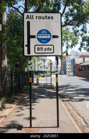 Buses and cycles only sign Stock Photo - Alamy