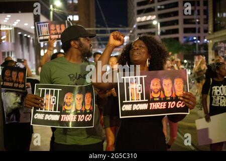 Minneapolis, Minnesota, USA. 25th June, 2021. June 25, 2021-Minneapolis, Minnesota, USA: Demonstrators marched through Downtown Minneapolis hours after DEREK CHAUVIN, the Minneapolis Police officer convicted in murdering George Floyd, was sentenced to 22 and a half years in state prison. Credit: Henry Pan/ZUMA Wire/Alamy Live News Stock Photo