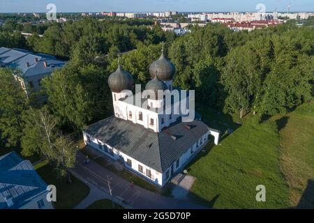 Top view of the ancient Cathedral of the Nativity of the Blessed Virgin Mary in June afternoon. Antoniev monastery. Veliky Novgorod, Russia Stock Photo