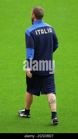 Micro-realistic style De Rossi and Totti tattoo located