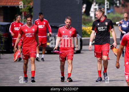 HENGELO, NETHERLANDS - JUNE 26: Kik Pierie of FC Twente, Wout Brama of FC Twente and goalkeeper Lars Unnerstall of FC Twente during the first Training Session of FC Twente of season 2021-2022 at Trainingscentrum Hengelo on June 26, 2021 in Hengelo, Netherlands. (Photo by Marcel ter Bals/Orange Pictures) Stock Photo