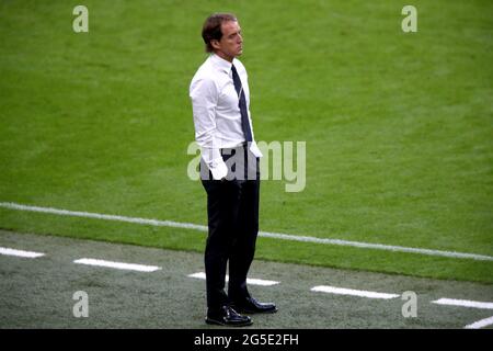 Italy manager Roberto Mancini during the UEFA Euro 2020 round of 16 match held at Wembley Stadium, London. Picture date: Saturday June 26, 2021. Stock Photo