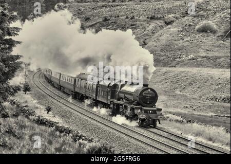 This is the LMS 4-6-2 Princess Royal Class Princess Elizabeth 6201, steam train exiting the Blea Moor tunnel tunnel on the Settle to Carlisle line Stock Photo