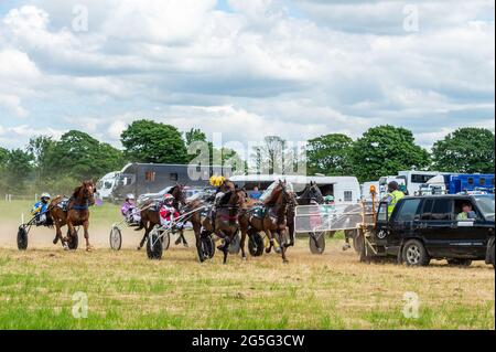 Lissangle, Caheragh, West Cork, Ireland. 27th June, 2021. There was an 8 race card at Lissangle today in the sulky racing on a very warm and sunny day. Credit: AG News/Alamy Live News Stock Photo