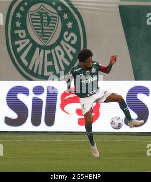 Luiz Otavio of Bahia Celebrates his goal (1-1) during the Brazilian  National league (Campeonato Brasileiro) football match between Palmeiras v  Bahia at Allianz Parque formerly known as Palestra Italia in Sao Paulo