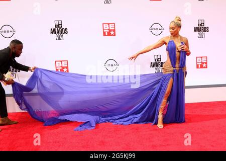 Los Angeles, CA. 27th June, 2021. Saweetie at arrivals for BET Awards 2021 - PT2, Microsoft Theater, Los Angeles, CA June 27, 2021. Credit: Priscilla Grant/Everett Collection/Alamy Live News Stock Photo