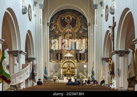 Main altar, Catholic parish church St. Anna in Lehel, built 1887-1892, neo-Romanesque, Munich, Upper Bavaria, Bavaria, Germany, Europe Stock Photo
