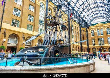 The Navigators ship sculpture by David Kemp in Hay's Galleria, London, Bridge, London, UK Stock Photo