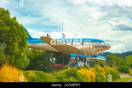 View of Mangaweka's plane DC-3 , one of New Zealand's most iconic roadside attractions and a landmark for travellers on State Highway 1. Stock Photo