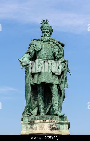 The statue of Gabor Bethlen at Heroes Square / Hosok tere in Budapest Stock Photo