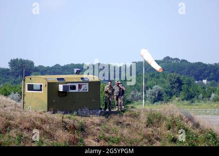 MYKOLAIV, UKRAINE - JUNE 30, 2021 - Servicemen stay at the Kulbakyne aerodrome during the Exercise Sea Breeze 2021, Mykolaiv, southern Ukraine. Stock Photo