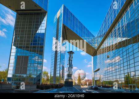 France, Paris, Le Ponant de Paris, office building complex built in ...