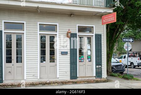 NEW ORLEANS, LA, USA - JUNE 22, 2021: Maple Street Patisserie in Uptown New Orleans Stock Photo