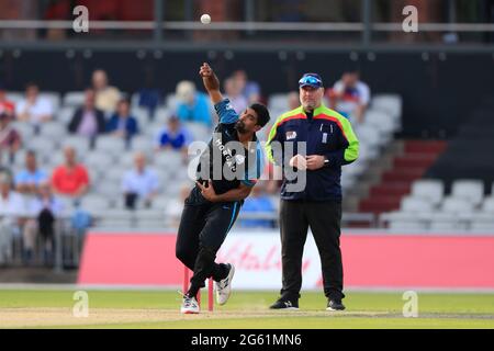 Manchester, UK. 01st July, 2021. Ish Sodhi bowling for Worcestershire Rapids in Manchester, United Kingdom on 7/1/2021. (Photo by Conor Molloy/News Images/Sipa USA) Credit: Sipa USA/Alamy Live News Stock Photo