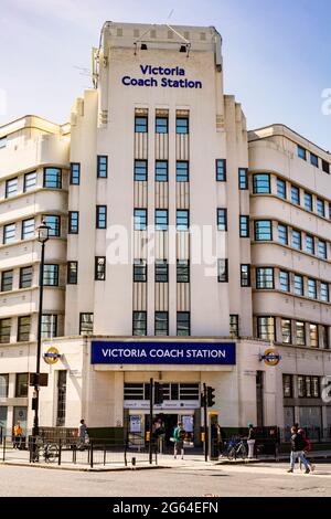 Victoria Coach Station Buckingham Palace Road Victoria London Stock victoria-coach-station-buckingham-palace-road-victoria-london-stock