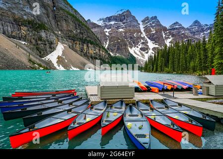 Canoes, Moraine Lake, Banff National Park, Alberta, Canada Stock Photo