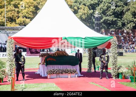 Lusaka, Zambia. 2nd July, 2021. The casket of Zambia's first President Kenneth Kaunda is seen during a state funeral in Lusaka, Zambia, on July 2, 2021. Zambia on Friday held a grand funeral for the country's first President Kenneth Kaunda. Credit: Martin Mbangweta/Xinhua/Alamy Live News Stock Photo