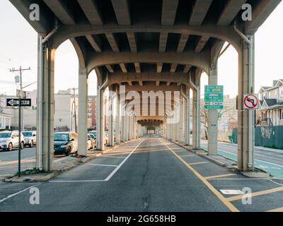 An underpass in the Rockaways, Queens, New York City Stock Photo