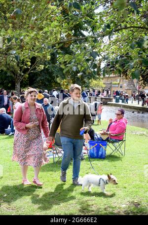 Scenes in the Cotswold village of Bourton-on-the-Water which experienced unprecedented visitor numbers during the Coronavirus pandemic, Aug 2020 Stock Photo