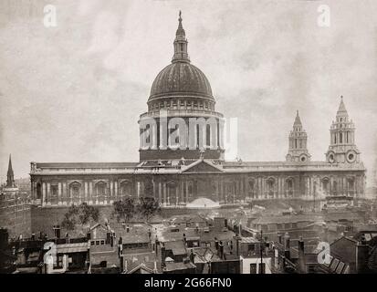A late 19th century view of the dome of St Paul's Cathedral, dating from the late 17th century, designed in the English Baroque style by Sir Christopher Wren. Its construction, completed in Wren's lifetime, was part of a major rebuilding programme in the City after the Great Fire of London. The Anglican cathedral sits on Ludgate Hill at the highest point of the City of London, England. Stock Photo