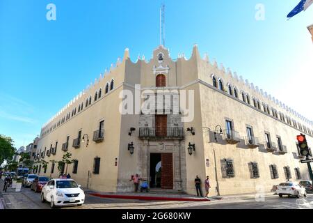 Merida, Mexico - May 24, 2021: Universidad Autonoma de Yucatan (Autonomous University of Yucatan), in the state of Yucatán, Mexico, Stock Photo