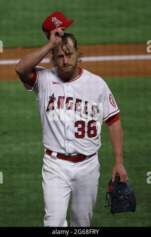 Angels baseball fans hi-res stock photography and images - Alamy