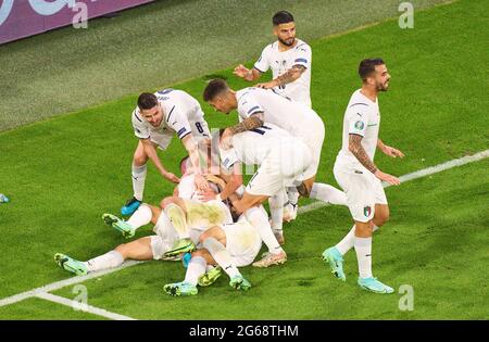 Nicolo Barella, ITA 18 jubel 0-1 goal celebrates his goal, happy, laugh, celebration, Marco Verratti, ITA 6. Federico Chiesa, ITA 14 Lorenzo Insigne, ITA 10 Jorginho, ITA 8 Ciro Immobile, ITA 17 Jorginho, ITA 8  in the quarterfinal match BELGIUM - ITALY 1-2 at the football UEFA European Championships 2020 in Season 2020/2021 on July 02, 2021  in Munich, Germany. © Peter Schatz / Alamy Live News Stock Photo