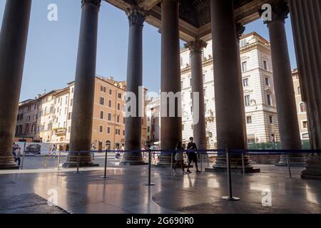 Low angle view of columns the Pantheon entrance, Rome Stock Photo