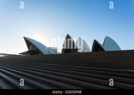 Sydney, Australia. 04th July, 2021. Sydney, Australia. Sunday 4th July 2021.Opera House steps empty due to the second week of lockdown as a result of the Delta Variant in Sydney. Credit: Paul Lovelace/Alamy Live News Stock Photo