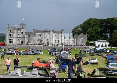 Carnforth, Lancashire, 4th July 2021. Back  after Covid lockdowns Stock Photo