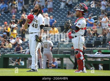 Pirates catcher Michael Perez back wearing the clothes of a big-league  player