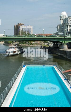 Swimming pool on the Danube river, Vienna Stock Photo