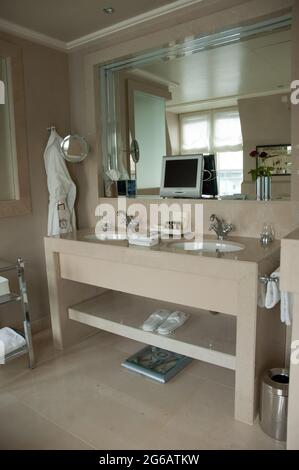 Hotel Sacher room bathroom Stock Photo