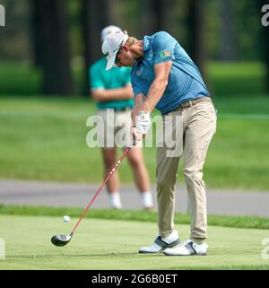 Detroit, Michigan, USA. 4th July, 2021. Richy Werenski from West Palm Beach, Florida tees off on the 14th hole at The Rocket Mortgage Classic. Credit: David Donoher/ZUMA Wire/Alamy Live News Stock Photo