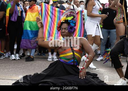 Transexual women, drag men and other members of the LGTBIQ community
