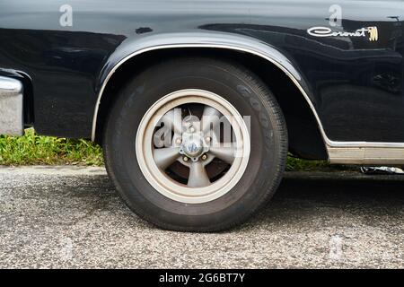 Ramsgate, United Kingdom - June 29, 2021: Wheel arch of a 1965 Dodge Coronet 500 Stock Photo