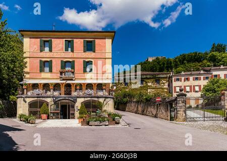 Italy Veneto Asolo Albergo Al Sole Stock Photo Alamy