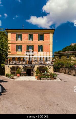 Italy Veneto Asolo Albergo Al Sole Stock Photo Alamy