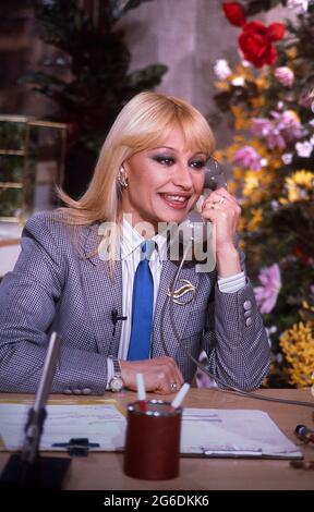 Rome, Italien. 05th July, 2021. Raffaella Carrà is dead. The artist was 78 years old. The Italian artist Raffaella Carrà during the television broadcast, Pronto Raffaella. Rome (Italy) year 1985 Credit: dpa/Alamy Live News Stock Photo