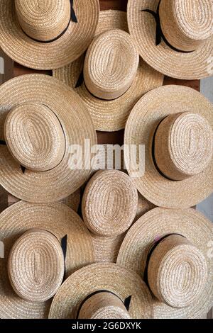 Mens hat hi-res stock photography and images - Alamy