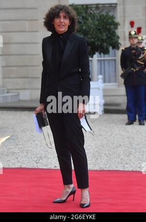 President yves discount saint laurent